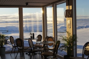 Lobby sitting area - The Fox Hostel (Hrífunesvegur)