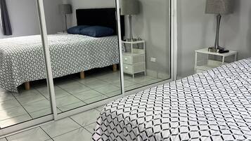 2 bedrooms, iron/ironing board, WiFi, bed sheets