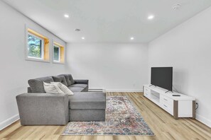 TV, stereo - Spa & River - Le Zenith (Saint-Côme)