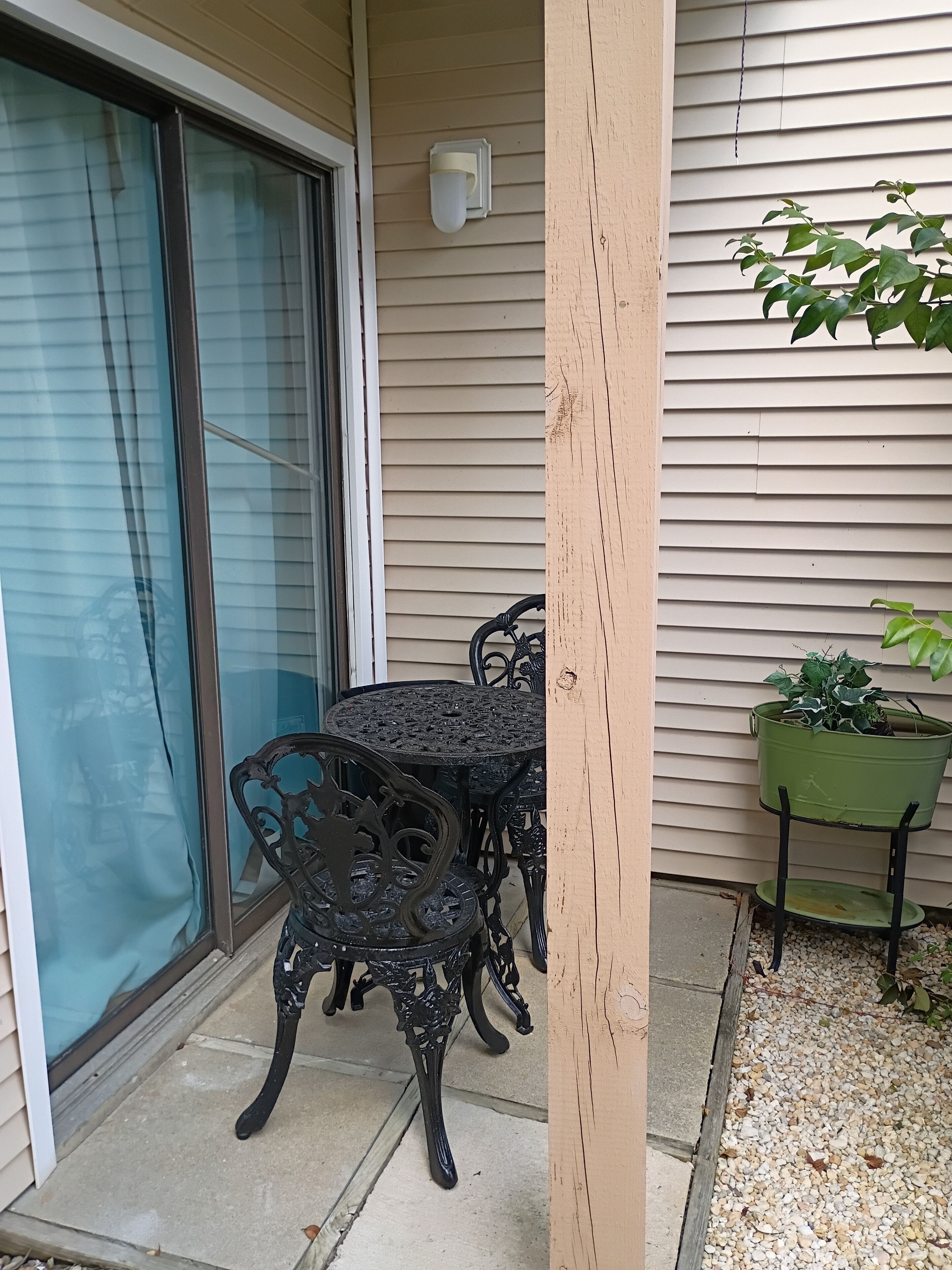 屋外ダイニングエリア