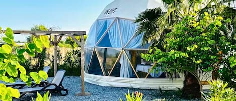 Literie de qualité supérieure, minibar, bureau, rideaux occultants