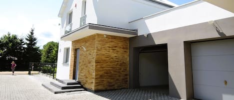บ้านพัก | บริเวณภายนอก