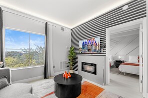 1 間睡房、熨斗/熨衫板、Wi-Fi、床單