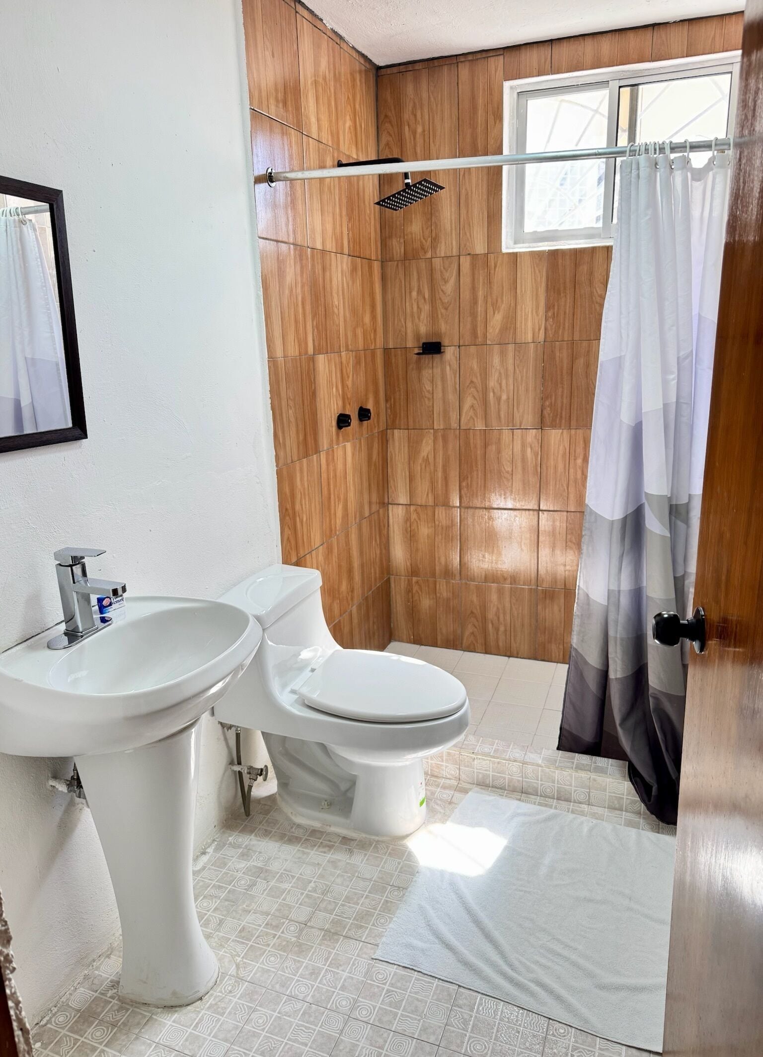 Foto - Hotel Farallón Inn