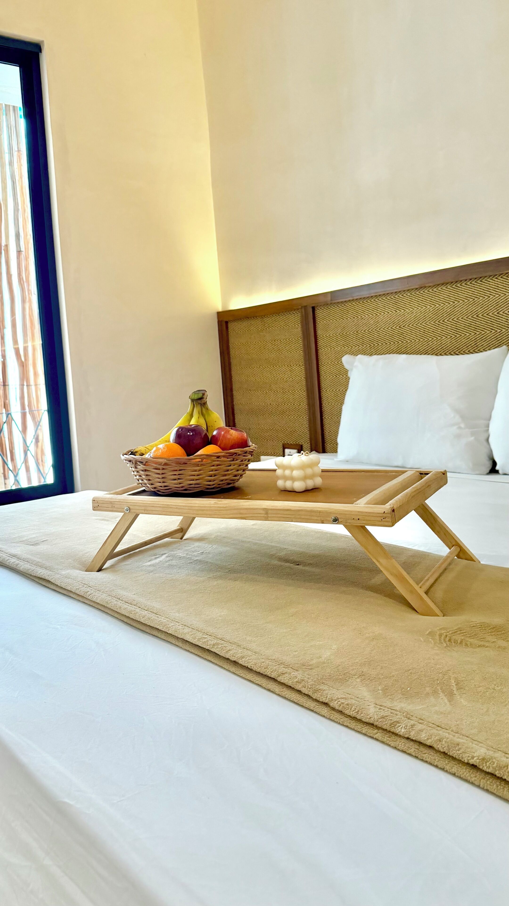 Appartamento Comfort | Biancheria da letto ipoallergenica, una scrivania, tende oscuranti