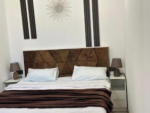 2 chambres, Wi-Fi gratuit, draps fournis