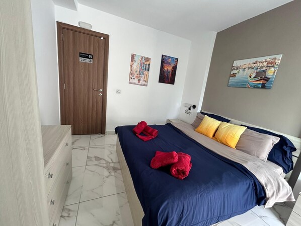 2 bedrooms, iron/ironing board, travel crib, free WiFi