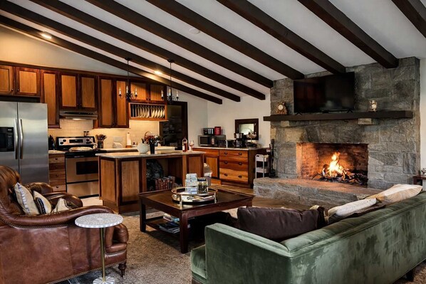 Unclassified image, 1 of 16, button