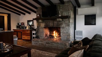 Smart TV, fireplace, offices