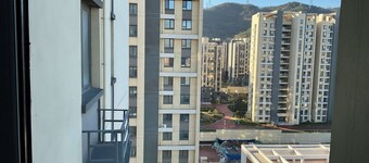 Tranquil 2-bedroom apartment with WiFi in Yan Tai Shi