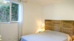 1 quarto, ferros/tábuas de passar roupa, Wi-Fi, roupa de cama