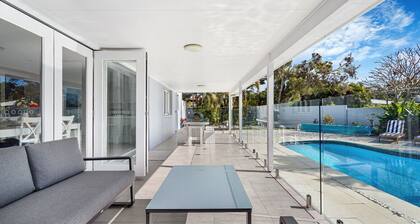 Golden Palms Pool House