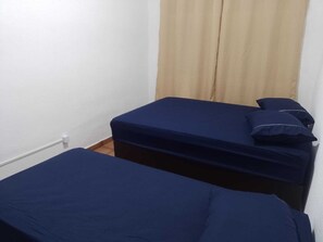 Wi-Fi de cortesia, roupa de cama