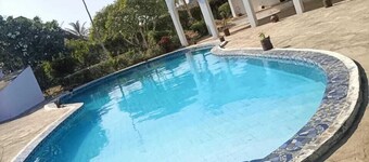  WatamuRustic Beach Coastal Living, Ocean, Seafood  & Private Pool.