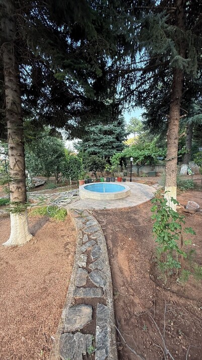 Luxury Mountain Villa with Garden & CityView