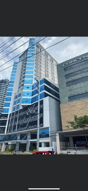 Exterior - Davao Inspiria units with balcony  (Davao)