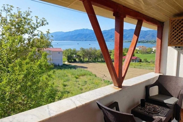 Pemandangan balkon