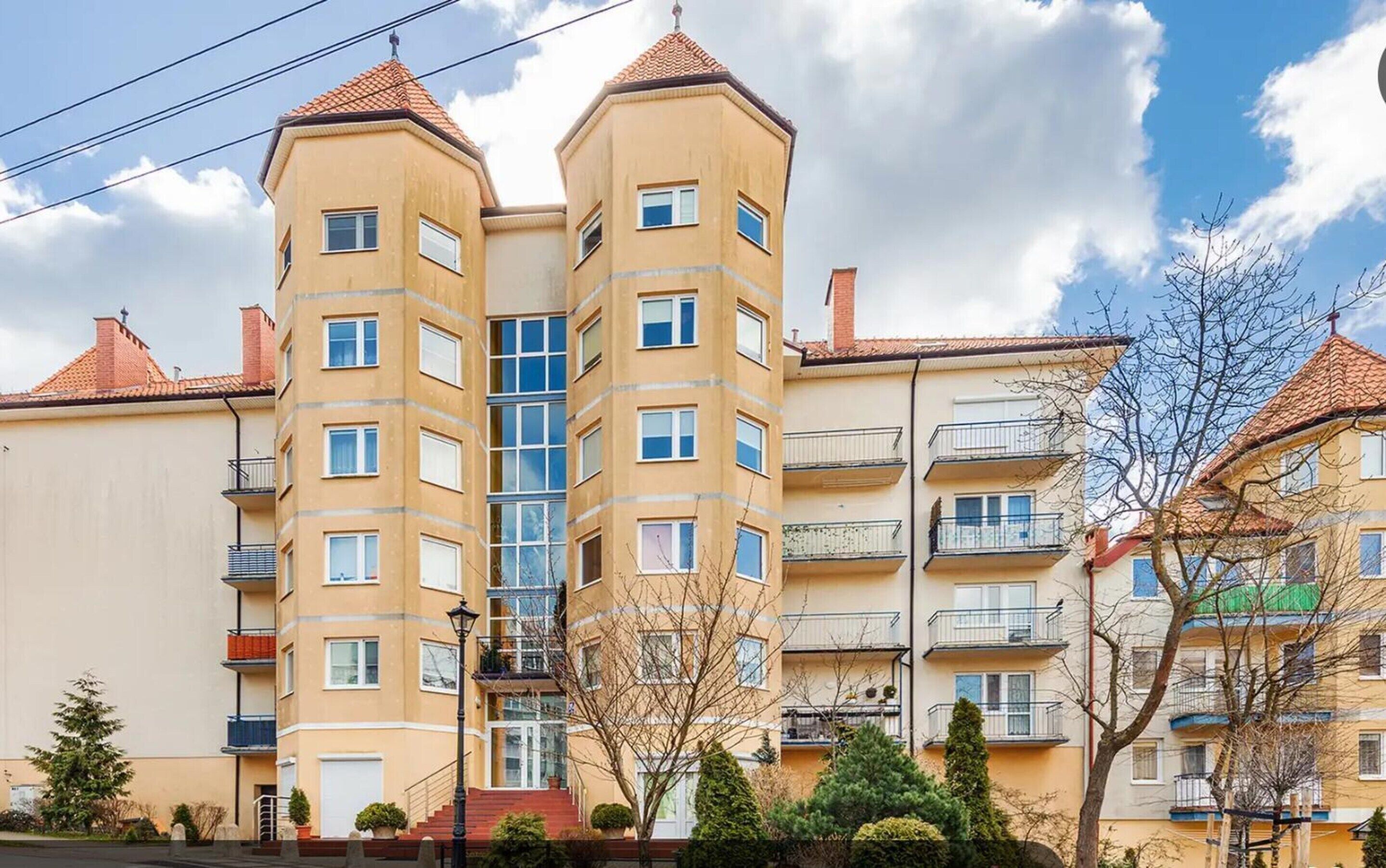 Apartment | Exterior