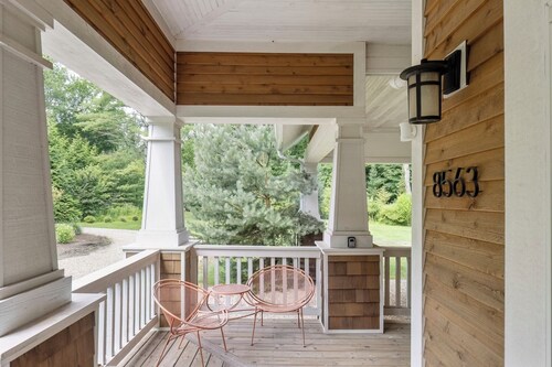 Four Seasons Retreat