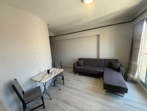 Suite, Balcony | Free WiFi