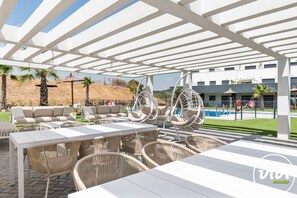 Outdoor dining - Indigo | Pool - gym - terrace (Estepona)