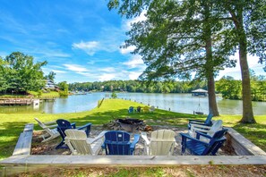 Property grounds - Firefly Cottage, Firefly Cottage | Lake Martin Getaway | Sleeps 8 | Pet Friendly (Elmore County)