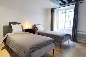 2 bedrooms, WiFi, bed sheets