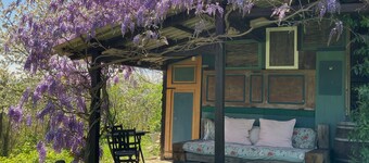 Casavabene Capriolo: cozy tiny house with tranquility, nature, and Italian charm