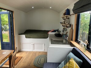 1 makuuhuone, vuodevaatteet