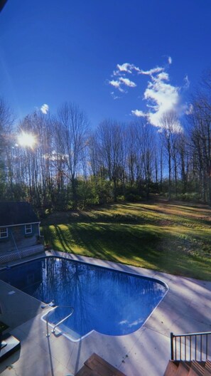 Outdoor pool - Peaceful Home in Central Maine (Sidney)