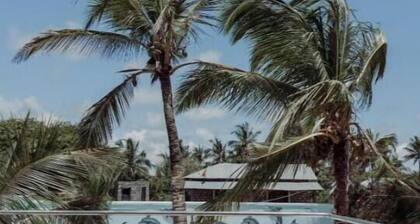 Three-Bedroom Deluxe Apartment