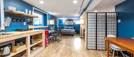 1 makuuhuone, silitysrauta/-lauta, Wi-Fi, vuodevaatteet