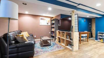 TV, offices