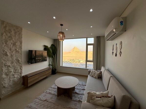 Living area - First Row to Pyramids 2BDR Apt (Giza Governorate)