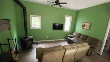 Smart-TV, Kamin, Videospiele