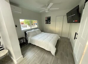 1 bedroom, iron/ironing board, free WiFi, bed sheets