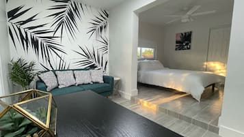 1 bedroom, iron/ironing board, free WiFi, bed sheets