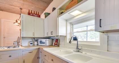 Countryside Retreat w/ Pasture Views in Hominy