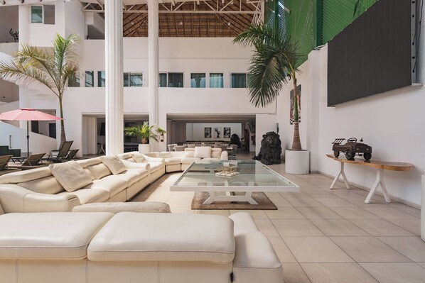 Game room