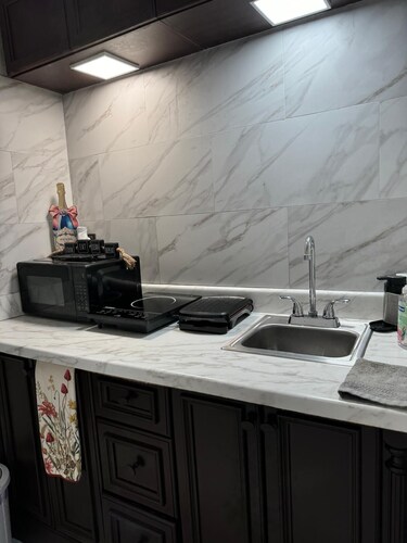 Charming studio with WiFi and AC in wonderful Mulberry