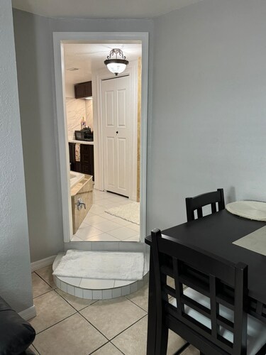 Charming studio with WiFi and AC in wonderful Mulberry