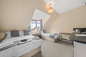 1 Schlafzimmer, Bügeleisen/Bügelbrett, kostenloses WLAN, Bettwäsche