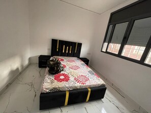 3 slaapkamers, wifi, beddengoed