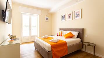 1 camera, ferro/asse da stiro, accesso a Internet, lenzuola