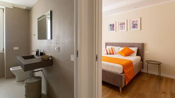 1 camera, ferro/asse da stiro, accesso a Internet, lenzuola