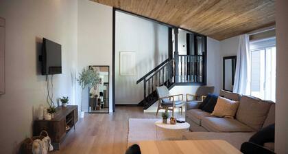 3 Bed Waterfront Cottage | Sauna | Hot Tub | Kayak