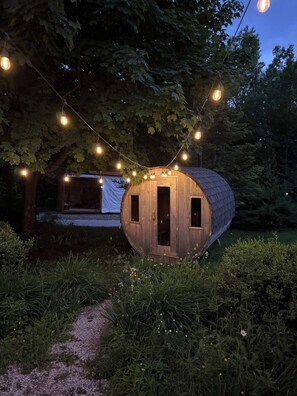 Enceinte de lâhĂ©bergement