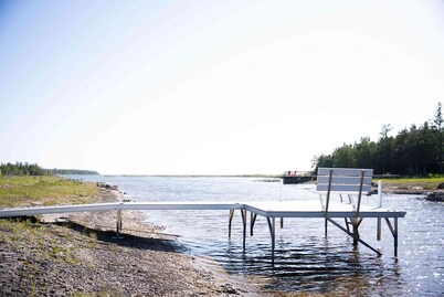 Waterfront Cabin | Lake Huron |10 Min to Tobermory