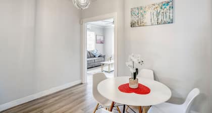 Cozy 1BR Near Downtown & EaDo • Perfect for Long Stays