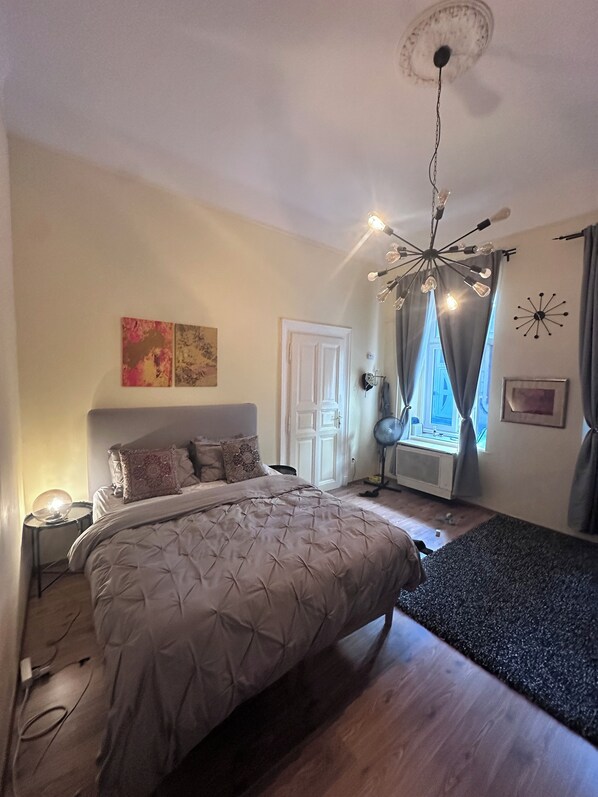 1 Schlafzimmer, Bügeleisen/Bügelbrett, WLAN, Bettwäsche